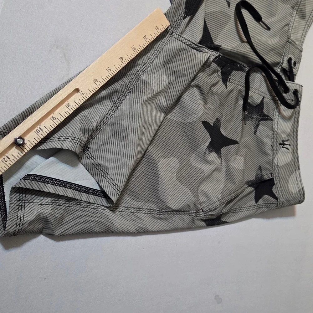 Forged Board Shorts Mens 32 Gray Stars and Stripes Camo‎ Patriotic Swim Trunks